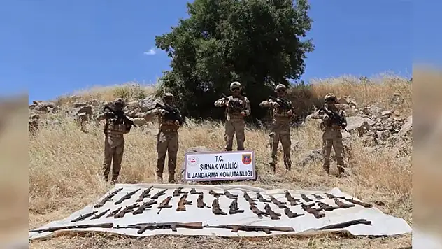 Bakan Yerlikaya: Şırnak'ta 36 adet tüfek ele geçirildi

