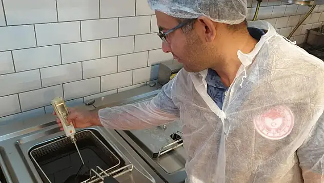 Bakan Yumaklı, 81 ilde kızartmada kullanılan yağlara yönelik denetim başlatıldığını açıkladı

