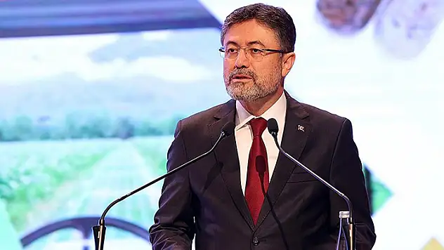 Bakan Yumaklı, üreticilere bugün 714,8 milyon liralık pancar avans ödemesi yapılacağını bildirdi
