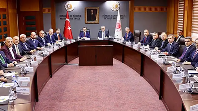 Bakanlar Yumaklı ve Bolat, un sanayicilerinin temsilcileriyle bir araya geldi