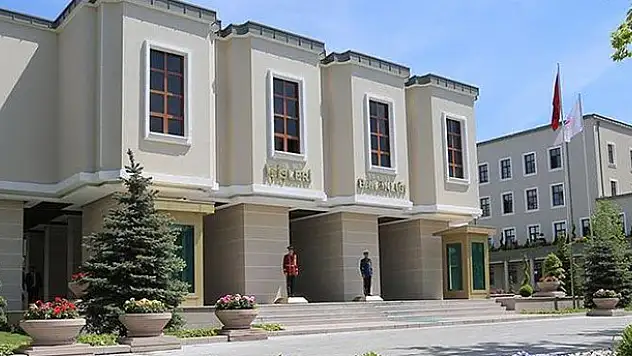 Bakanlık açıkladı: 3 terörist sınır dışı edildi