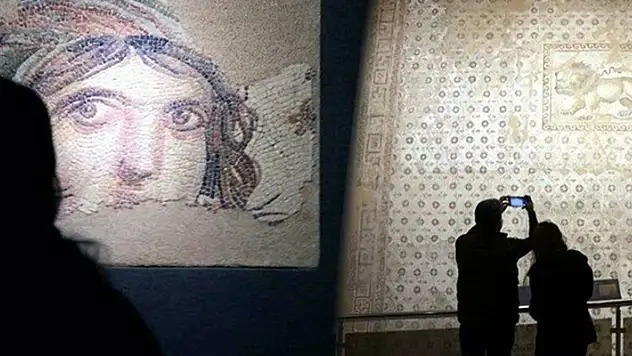 Bakanlık duyurdu: Müzeler, 18 yaş altı ve 65 yaş üstü için ücretsiz