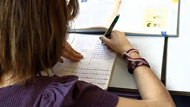 Bakanlık harekete geçti - Ev ödevi verenlere soruşturma