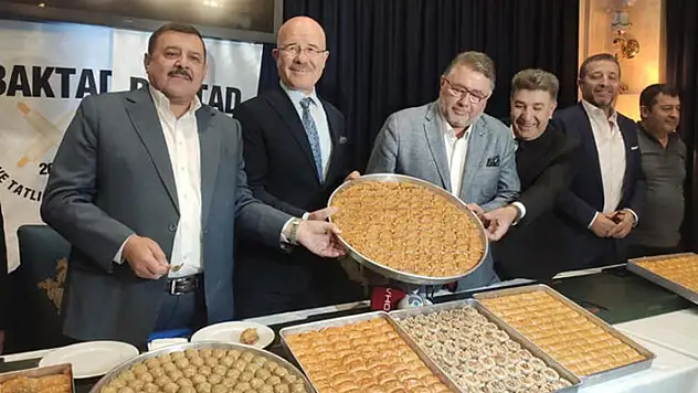 Baklava üreticileri: Stokçularla mücadele için fıstıklı baklava üretmeyeceğiz
