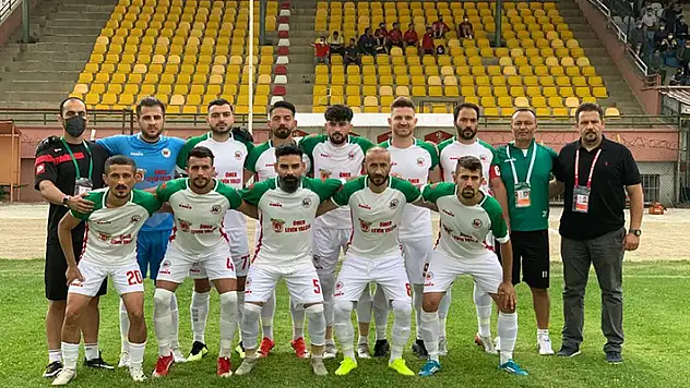 BAL'da derbiyi Gölyazı kazandı 

