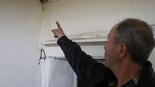 Balıkesir'de 51 artçı sarsıntı kaydedildi