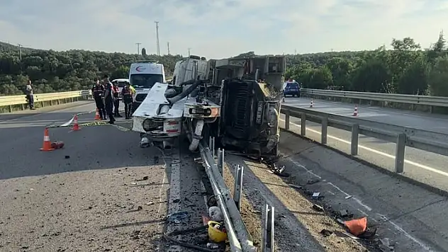 Balıkesir'de beton mikseri devrildi: 1 ölü, 1 yaralı
