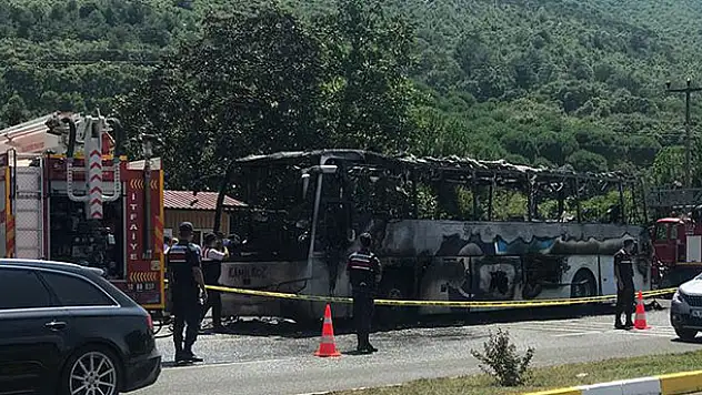 Balıkesir'de yolcu otobüsü yandı: 5 ölü
