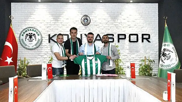 Balıkesir'e futbol okulu