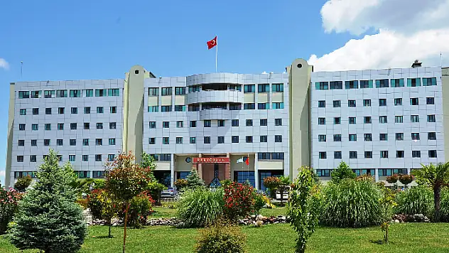 Balıkesir Üniversitesi 8 öğretim elemanı alacak
