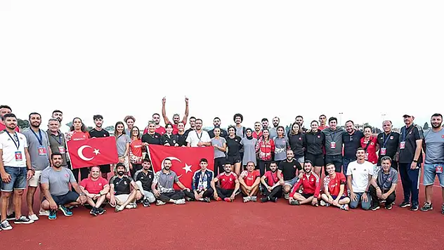 Balkan Atletizm Şampiyonası'nda 24 madalya alan milli takım birinci oldu
