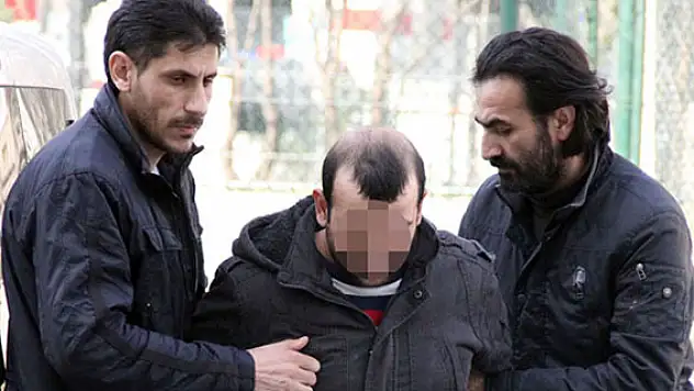 Balkondan tırmanıp 18 evden altın ve para çaldı
