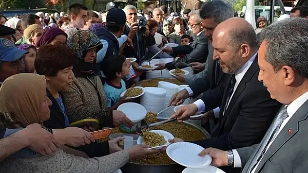Baloğlu: 'Ak Parti daha da güçlenmeli'