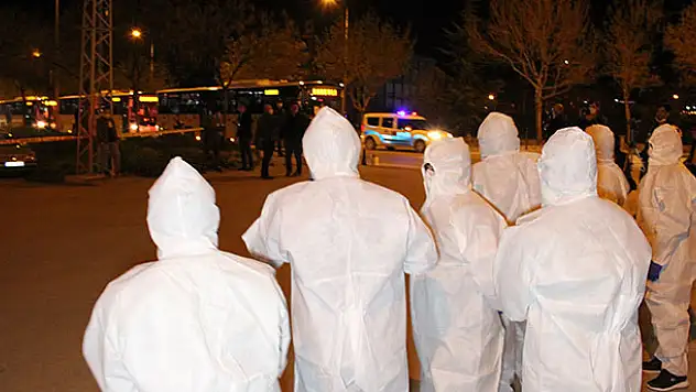 Bangladeş'ten getirilen 154 Türk vatandaşı Karaman'da yurda yerleştirildi