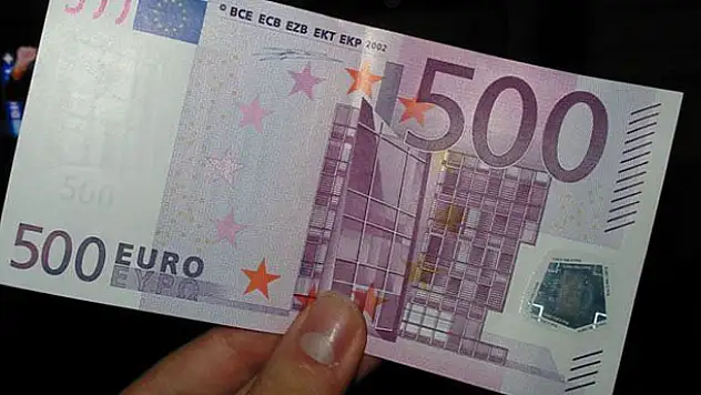 Bankalar 500 Euro'yu kabul etmiyor