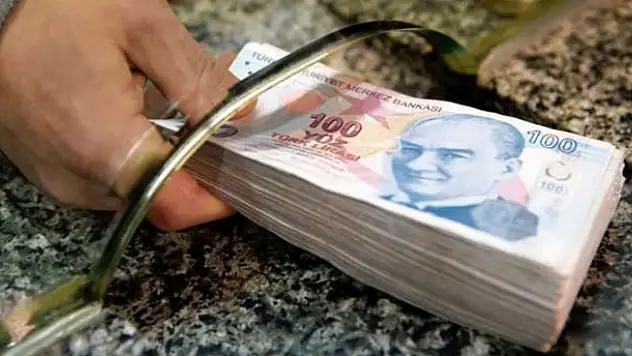Bankalar indirim yapmak yerine faiz yükseltti!