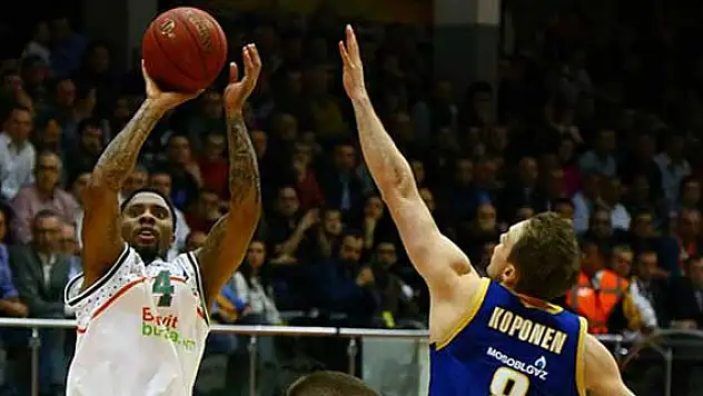 Banvit Khimki'yi bir sayı farkla yendi