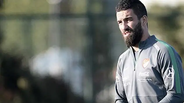 Barcelona'da Arda kararı