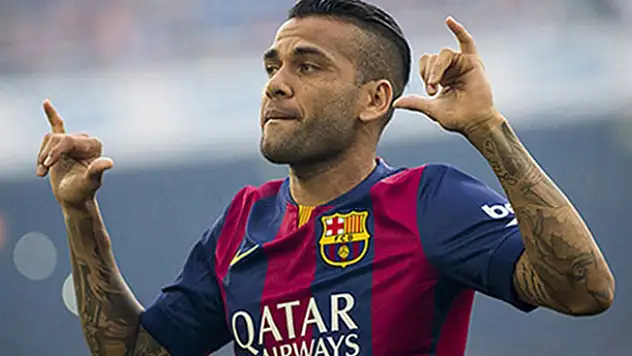Barcelonalı, Daniel Alves'ten 'soykırım' mesajı!