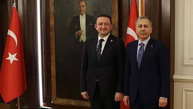 Barış Bektaş'tan, İçişleri Bakanı Ali Yerlikaya'ya Ziyaret
