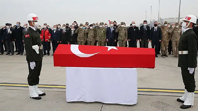 Barış Pınarı Harekat bölgesinde Piyade Binbaşı Mete Yıldırım şehit oldu
