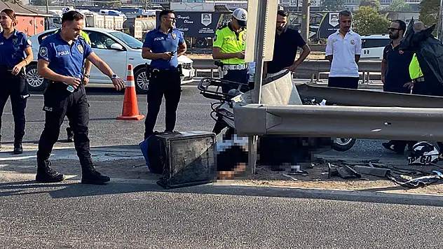Bariyere çarpan motosikletin sürücüsü hayatını kaybetti
