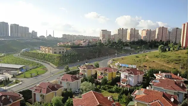 Başakşehir'de bir adet arsa satılacak