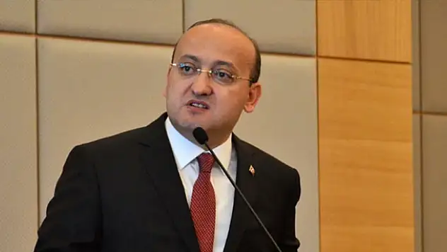Başbakan'a hakaret eden Demirtaş'a cevap verdi