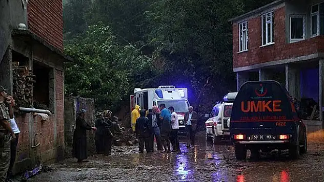 Başbakan Davutoğlu Bakan Eroğlu'nu Artvin'e gönderdi