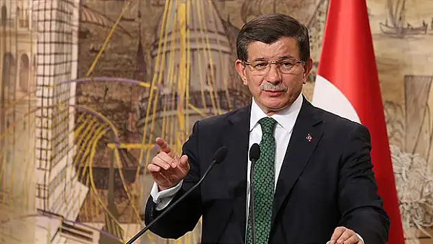 Başbakan Davutoğlu: Bizim görevimiz bilim insanlarına imkan sağlamak