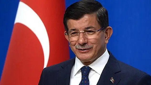 Başbakan Davutoğlu ekonomi kurmaylarıyla buluştu