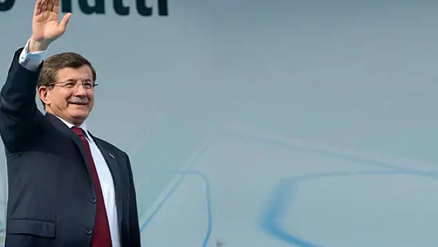 Başbakan Davutoğlu, Gaziantep'e gitti