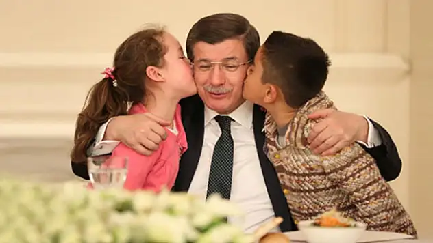 Başbakan Davutoğlu'ndan Instagram'da özel paylaşım