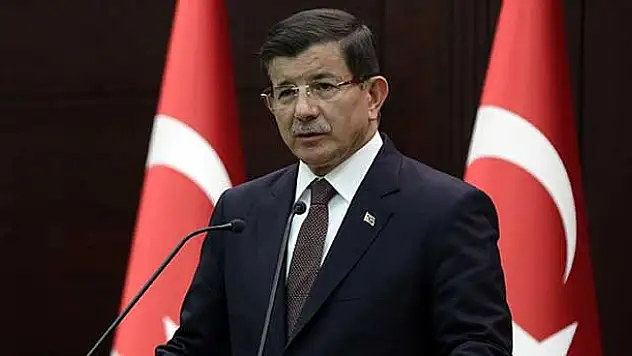 Başbakan Davutoğlu Van'a gitti