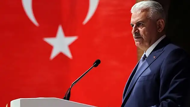 Başbakan tasfiyelerle ilgili net konuştu