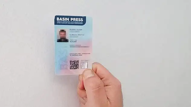 Basın kartı artık resmi kimlik kartı olarak kullanılabilecek
