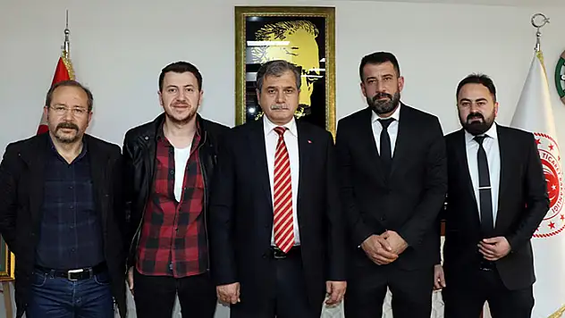Başkan Adayı Ahmet Ateş'ten Müdür Çağlayan'a Nezaket Ziyareti