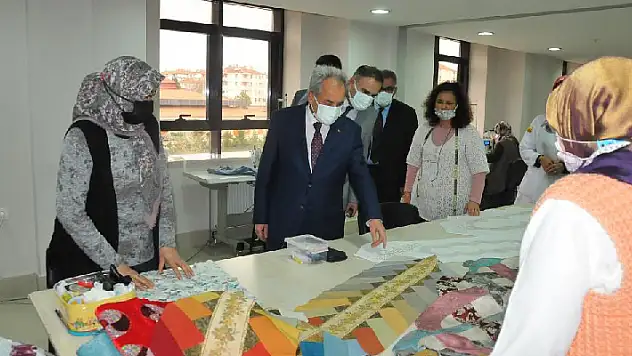 Başkan Akkaya Akşehir KOMEK'i ziyaret etti
