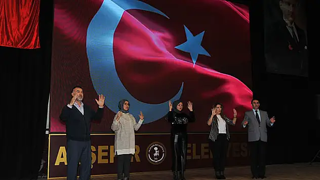 Başkan Akkaya, Engelsiz Yaşam Merkezi'ni ziyaret etti