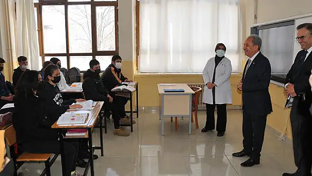 Başkan Akkaya: Gençler bizim geleceğimizdir
