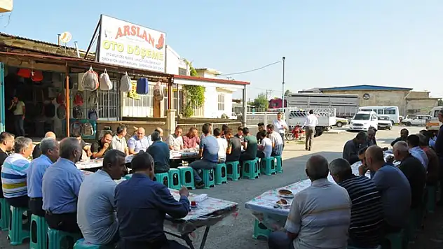Başkan Akkaya sanayi esnafıyla buluştu
