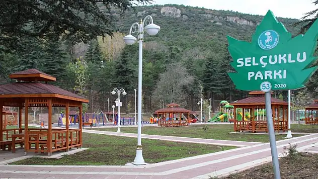 Başkan Akkaya: Selçuklu Parkı Akşehirimize değer katıyor
