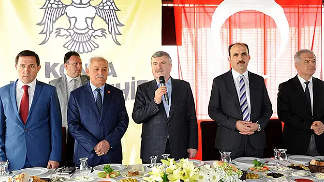 Başkan Akyürek, muhtarlarla buluştu