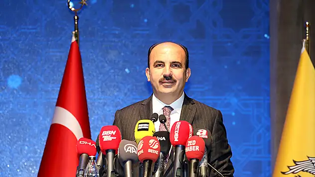Başkan Altay: 2022'de 81 milyon lira sosyal kart desteğinde bulunduk
