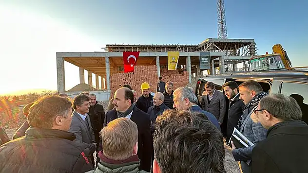 Başkan Altay 2022'nin son gününde iki ilçede vatandaşlarla buluştu
