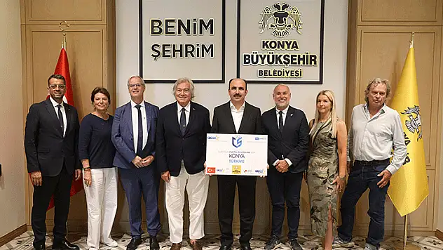 Başkan Altay, Aces Heyetine Konya'nın örnek bisiklet yatırımlarını anlattı