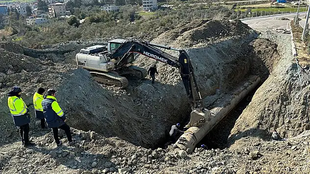Başkan Altay: Adım adım Hatay'ı suyla buluşturuyoruz
