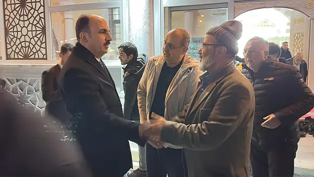 Başkan Altay, Berat Kandili'nde Konyalılarla buluştu 