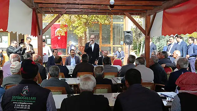 Başkan Altay, Çeltik ve Yunak'ta vatandaşlarla buluştu
