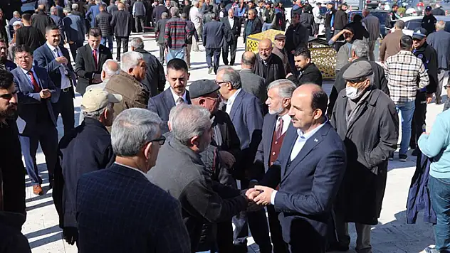 Başkan Altay Cihanbeyli ve Kulu ilçelerinde vatandaşlarla buluştu
